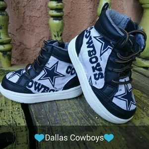 Homemade custom sports team shoes